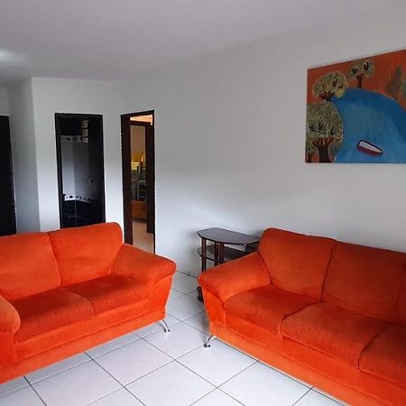 Apartamento Espacoso Com Estacionamento Incluido Фос ду Игуасу Екстериор снимка