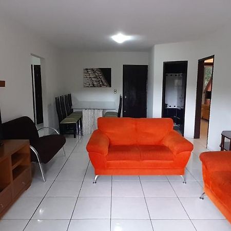 Apartamento Espacoso Com Estacionamento Incluido Фос ду Игуасу Екстериор снимка