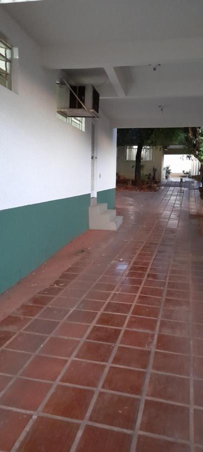 Apartamento Espacoso Com Estacionamento Incluido Фос ду Игуасу Екстериор снимка