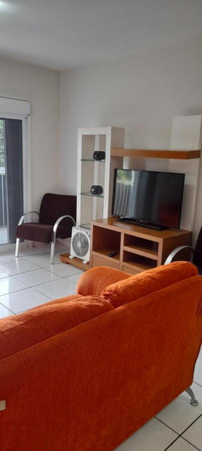 Apartamento Espacoso Com Estacionamento Incluido Фос ду Игуасу Екстериор снимка